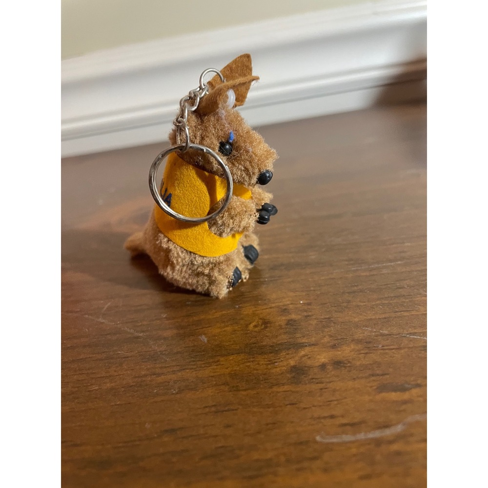 Vintage Plush Kangaroo Keychain I Love Australia Souvenir Brown Yellow Vest 2.5" - Picture 3 of 6